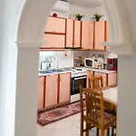 Katherine Apartament Eleousa