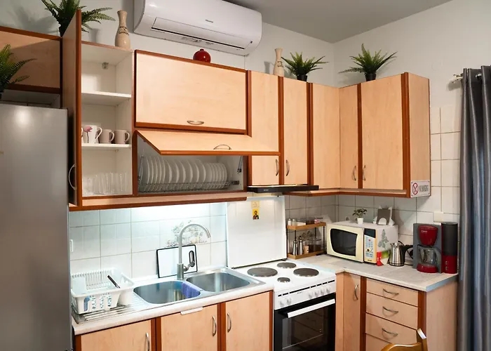 Katherine Apartment Eleousa