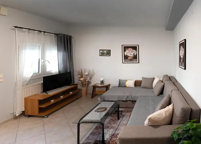 Katherine Apartment Eleousa